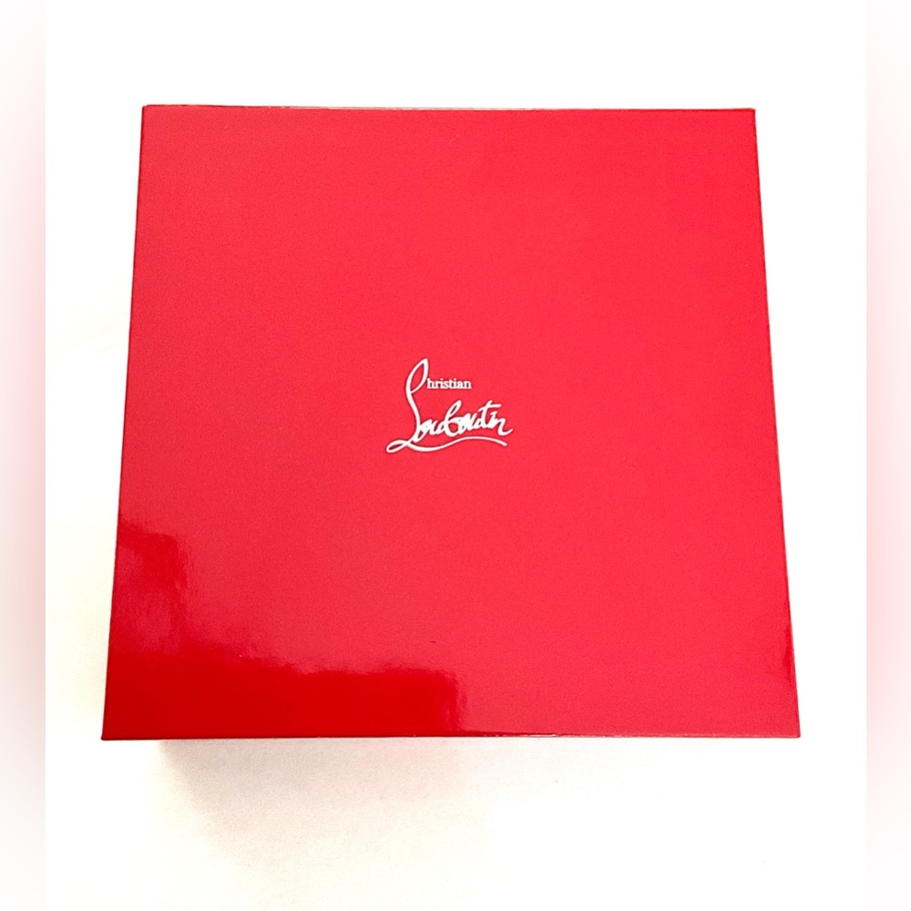 Christian Louboutin Beauty Refillable Palette Case – Studded Compact - Picture 5 of 6